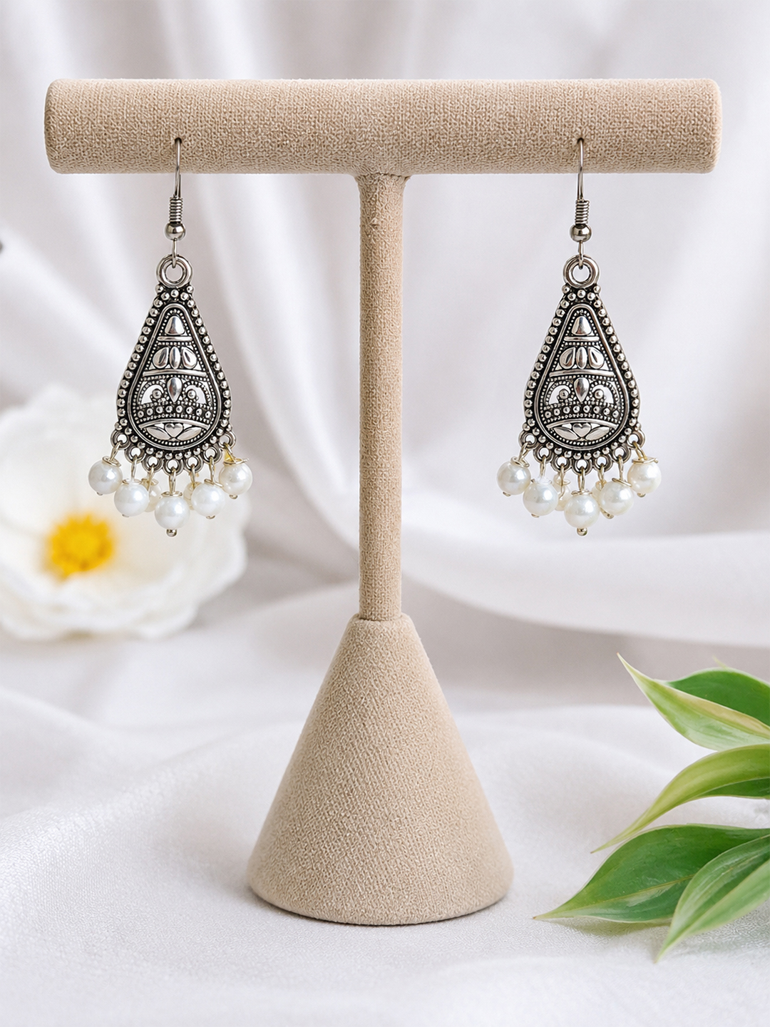 Silver-Plated Pearl Beaded Teardrop-Shaped Oxidized Drop Earrings (5 cm) - Image 3